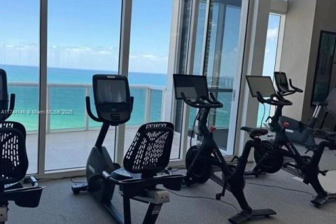 Condo in Sunny Isles Beach, Florida, 1 bedroom  № 1493006 - photo 10