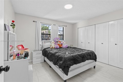 Villa ou maison à louer à Miami, Floride: 3 chambres, 180.6 m2 № 2385017 - photo 14