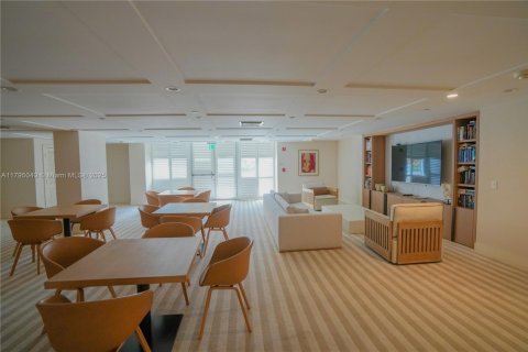 Condominio en venta en Key Biscayne, Florida, 2 dormitorios, 274.06 m2 № 1992274 - foto 23