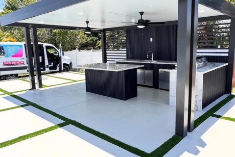 Снять в аренду виллу или дом в Киссимми, Флорида 4 спальни, 178.09м2, № 2020037 - фото 17