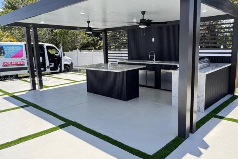 Снять в аренду виллу или дом в Киссимми, Флорида 4 спальни, 178.09м2, № 2020037 - фото 14