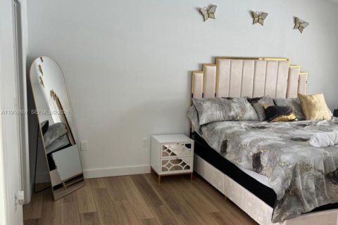 Снять в аренду виллу или дом в Киссимми, Флорида 4 спальни, 178.09м2, № 2020037 - фото 6