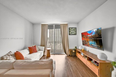 Condo in Miami, Florida, 1 bedroom  № 2167901 - photo 9