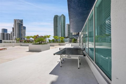 Condo in Miami, Florida, 1 bedroom  № 2167901 - photo 23