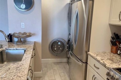 Condominio en alquiler en Clearwater, Florida, 2 dormitorios, 117.43 m2 № 469672 - foto 9