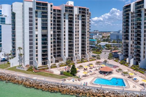 Condominio en alquiler en Clearwater, Florida, 2 dormitorios, 117.43 m2 № 469672 - foto 3