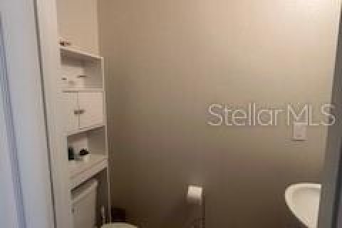Townhouse in TOHOQUA in Kissimmee, Florida 3 bedrooms, 141.95 sq.m. № 1514581 - photo 9