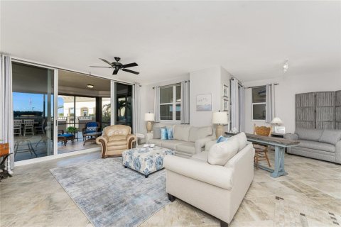 Copropriété à vendre à Punta Gorda, Floride: 2 chambres, 165.27 m2 № 1517297 - photo 15
