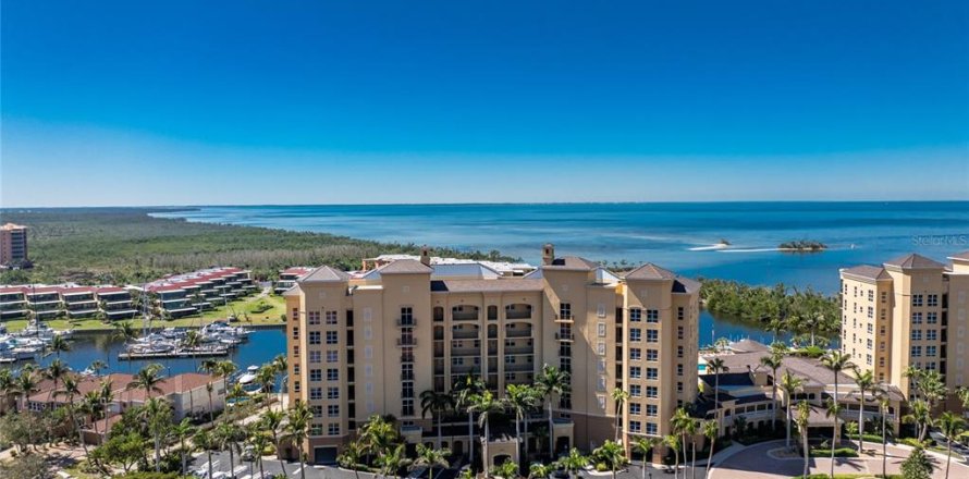 Condo à Punta Gorda, Floride, 2 chambres  № 1517297