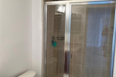 Купить кондоминиум в Лодердейл-бай-те-Си, Флорида 3 комнаты, 104.05м2, № 2193409 - фото 13