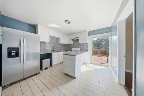 Villa ou maison à vendre à Tarpon Springs, Floride: 3 chambres, 93.65 m2 № 2109017 - photo 10