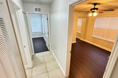 Copropriété à louer à Lake Mary, Floride: 3 chambres, 102.47 m2 № 2416629 - photo 12
