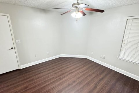 Copropriété à louer à Lake Mary, Floride: 3 chambres, 102.47 m2 № 2416629 - photo 18