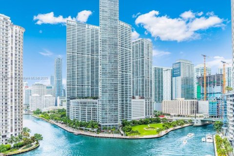 Condo in Miami, Florida, 3 bedrooms № 1983389 - photo 9