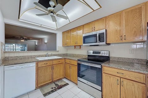 Condominio en venta en Port Richey, Florida, 2 dormitorios, 108.79 m2 № 2211023 - foto 26