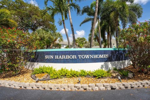 Touwnhouse à vendre à Pompano Beach, Floride: 2 chambres, 93.65 m2 № 1935797 - photo 22