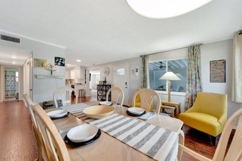 Villa ou maison à vendre à Largo, Floride: 3 chambres, 139.45 m2 № 2146703 - photo 21