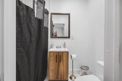 Снять в аренду квартиру в Холливуд, Флорида 3 комнаты, 102.19м2, № 2248430 - фото 5