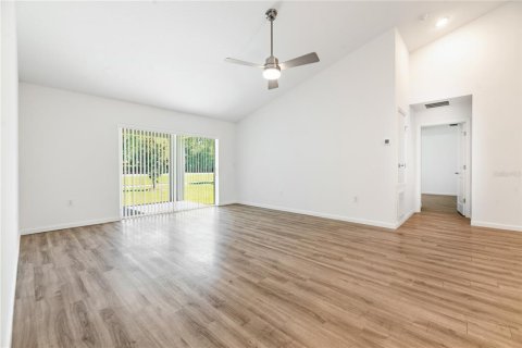 Casa en venta en Palm Coast, Florida, 3 dormitorios, 139.63 m2 № 2433352 - foto 8