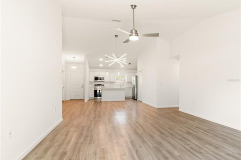Casa en venta en Palm Coast, Florida, 3 dormitorios, 139.63 m2 № 2433352 - foto 20
