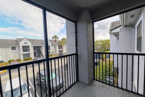 Снять в аренду кондоминиум в Майами, Флорида 1 спальня, 53.79м2, № 1931015 - фото 24