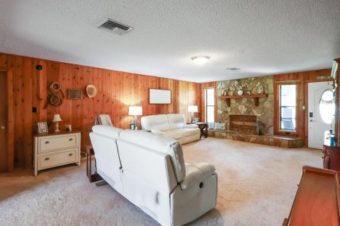 Купить виллу или дом в Окичоби, Флорида 3 комнаты, 184.88м2, № 2085601 - фото 10
