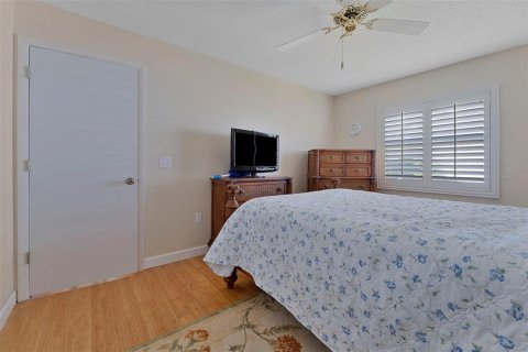 House in Lakeland, Florida 3 bedrooms, 155.61 sq.m. № 1602567 - photo 12