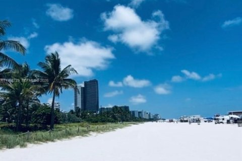 Купить кондоминиум в Майами-Бич, Флорида 1 спальня, 42.36м2, № 2017773 - фото 24