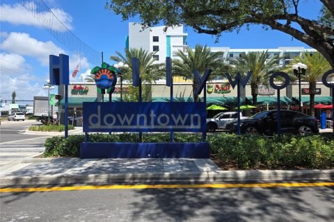 Propiedad comercial en venta en Hollywood, Florida № 2046949 - foto 4