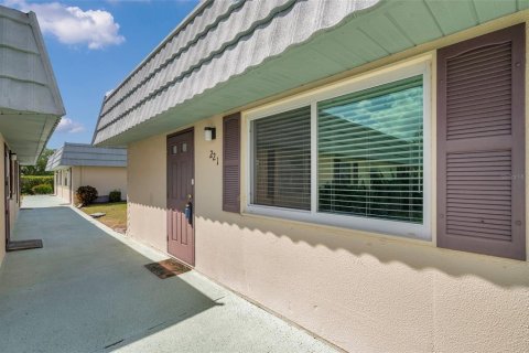 Condominio en venta en Sun City Center, Florida, 2 dormitorios, 89.19 m2 № 1608039 - foto 3
