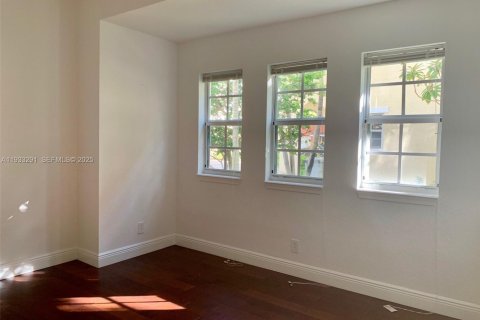 Touwnhouse à louer à Pompano Beach, Floride: 3 chambres, 184.69 m2 № 1991189 - photo 6