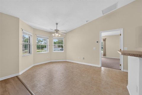 Villa ou maison à vendre à Summerfield, Floride: 2 chambres, 151.9 m2 № 2258697 - photo 15