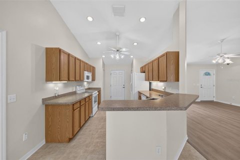 Villa ou maison à vendre à Summerfield, Floride: 2 chambres, 151.9 m2 № 2258697 - photo 18