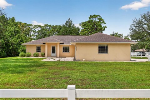Villa ou maison à vendre à Summerfield, Floride: 2 chambres, 151.9 m2 № 2258697 - photo 3