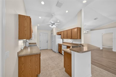 Villa ou maison à vendre à Summerfield, Floride: 2 chambres, 151.9 m2 № 2258697 - photo 17
