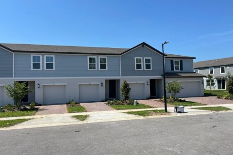 Townhouse in Davenport, Florida 3 bedrooms, 137.96 sq.m. № 2202517 - photo 27