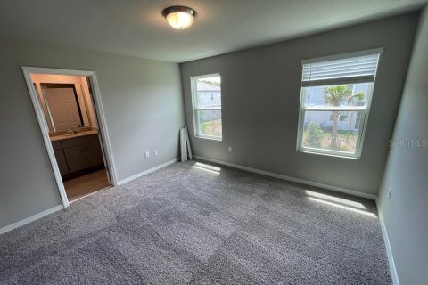 Townhouse in Davenport, Florida 3 bedrooms, 137.96 sq.m. № 2202517 - photo 20