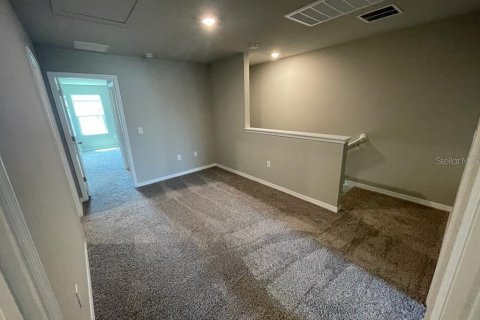 Townhouse in Davenport, Florida 3 bedrooms, 137.96 sq.m. № 2202517 - photo 9