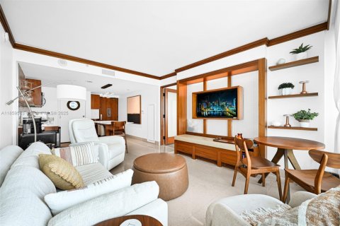 Condominio en venta en Miami Beach, Florida, 1 dormitorio, 61.5 m2 № 1889679 - foto 2