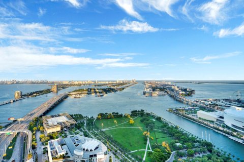 Снять в аренду кондоминиум в Майами, Флорида 3 спальни, 195.65м2, № 2000638 - фото 4