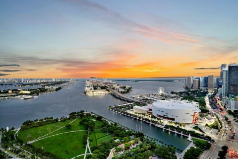 Снять в аренду кондоминиум в Майами, Флорида 3 спальни, 195.65м2, № 2000638 - фото 23