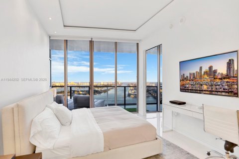 Снять в аренду кондоминиум в Майами, Флорида 3 спальни, 195.65м2, № 2000638 - фото 6