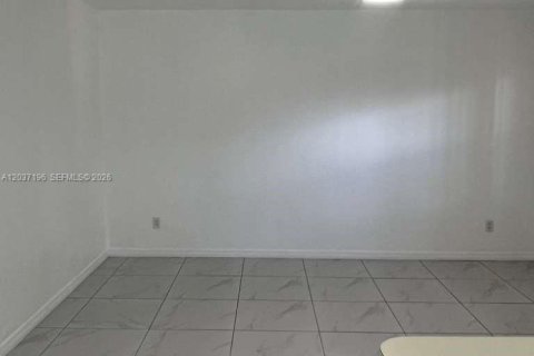 Снять в аренду кондоминиум в Майами, Флорида 1 спальня, 52.03м2, № 2088268 - фото 8