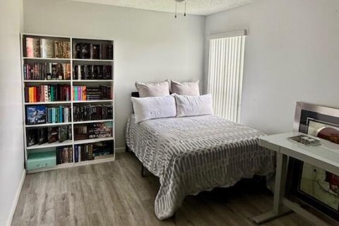 Adosado en venta en Palm Springs, Florida, 2 dormitorios, 88.35 m2 № 2146872 - foto 8
