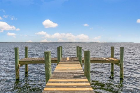 Casa en venta en Crescent City, Florida, 3 dormitorios, 174.38 m2 № 1624593 - foto 1