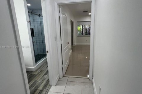 Casa en alquiler en Homestead, Florida, 3 dormitorios, 144.37 m2 № 2028156 - foto 12