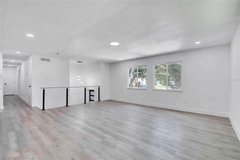 House in Altamonte Springs, Florida 5 bedrooms, 226.77 sq.m. № 1869751 - photo 27