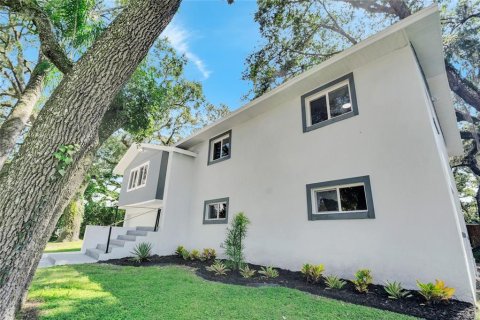 House in Altamonte Springs, Florida 5 bedrooms, 226.77 sq.m. № 1869751 - photo 5