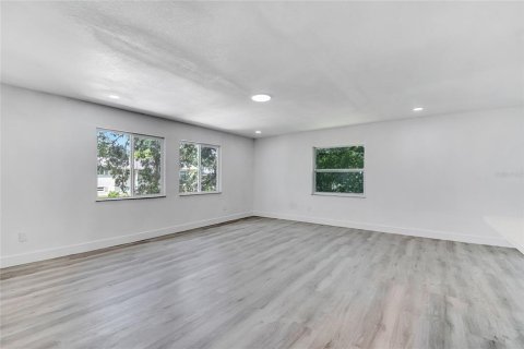 House in Altamonte Springs, Florida 5 bedrooms, 226.77 sq.m. № 1869751 - photo 25