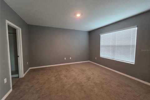 House in SOUTHSHORE BAY in Wimauma, Florida 3 bedrooms, 139.73 sq.m. № 2230428 - photo 8